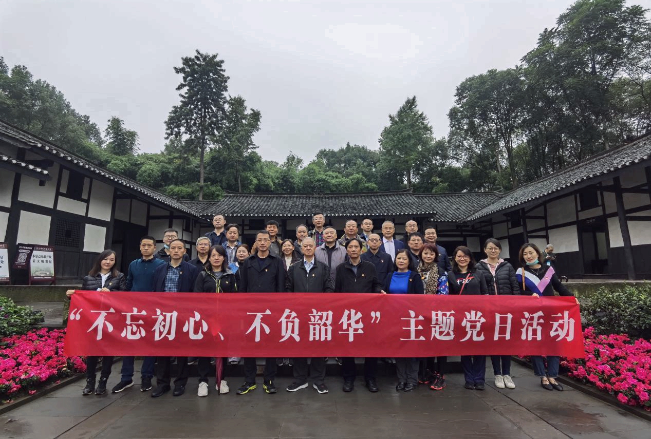 1603098548352040279.jpg 1603098548352040279.jpg