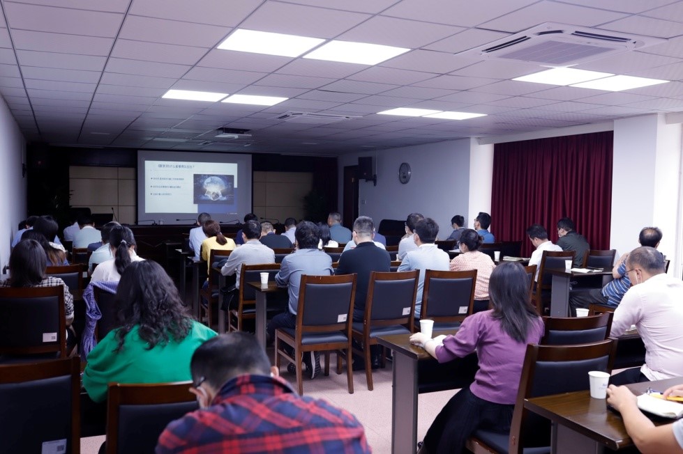 1653959109777022271.jpg 1653959109777022271.jpg