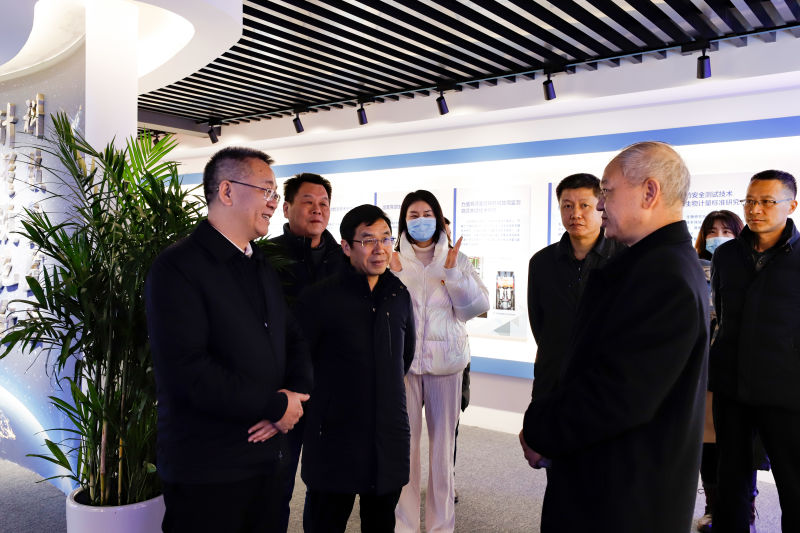 1674114178079018268.jpg _MG_1956.jpg