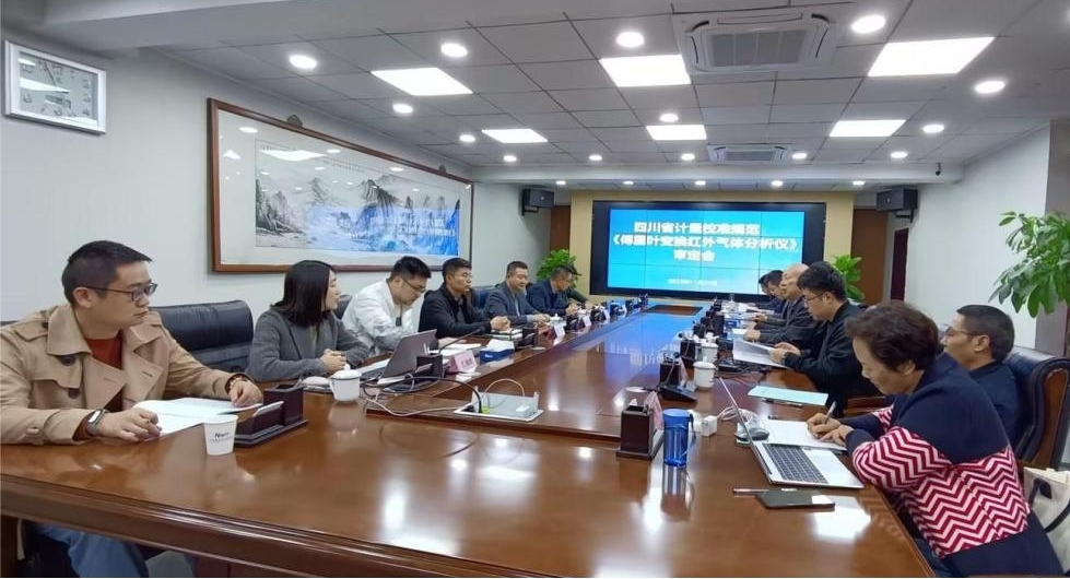 1701425785430055158.jpg 1701425785430055158.jpg